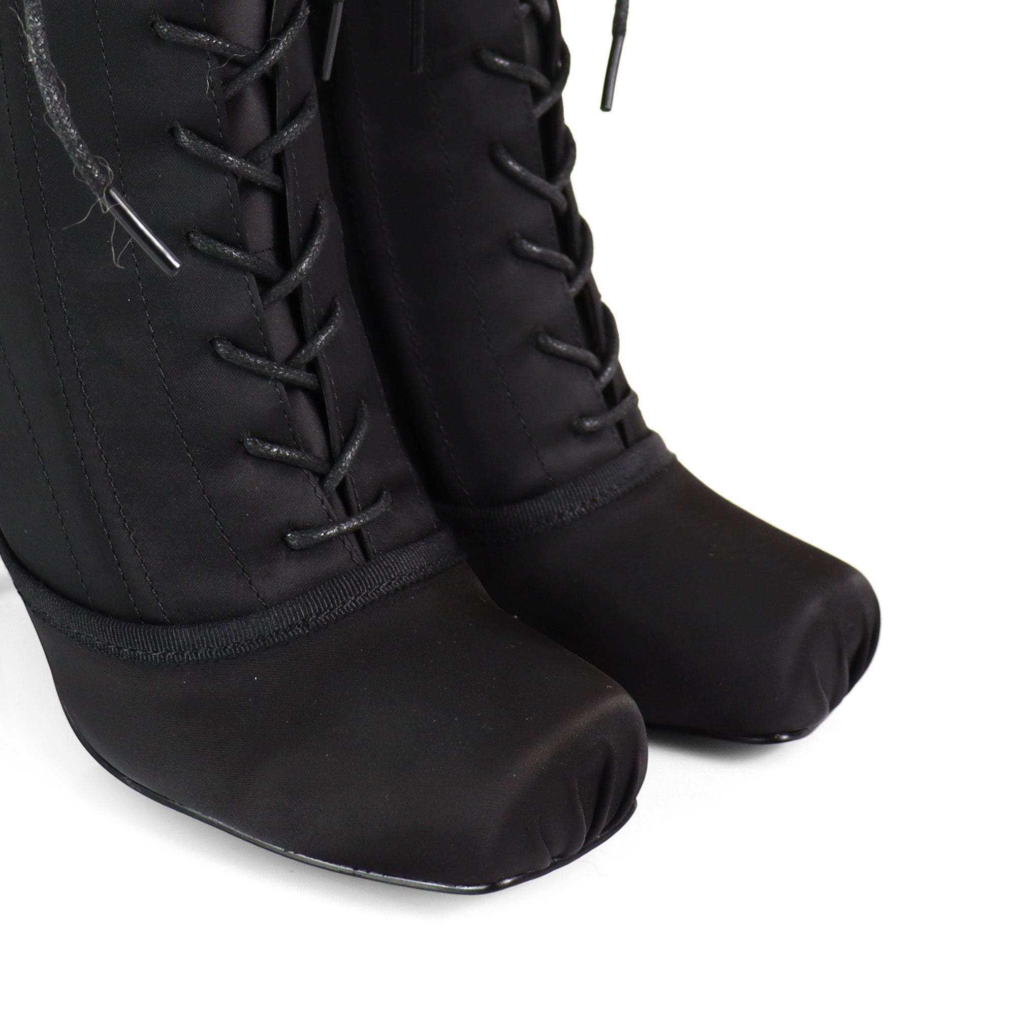 ITZA-5 BALLERINA LACE UP BOOTIES WITH/ STILETTO HEEL BLACK