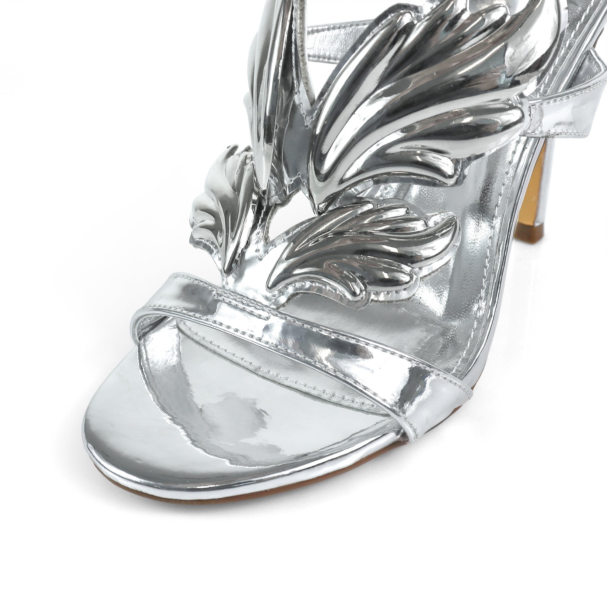TISHA-151 HEEL WITH WING DESIGN SILVER